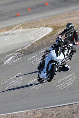 media/Feb-05-2023-Classic Track Day (Sun) [[c35aca4a42]]/Group 2/session 4 turn 4/